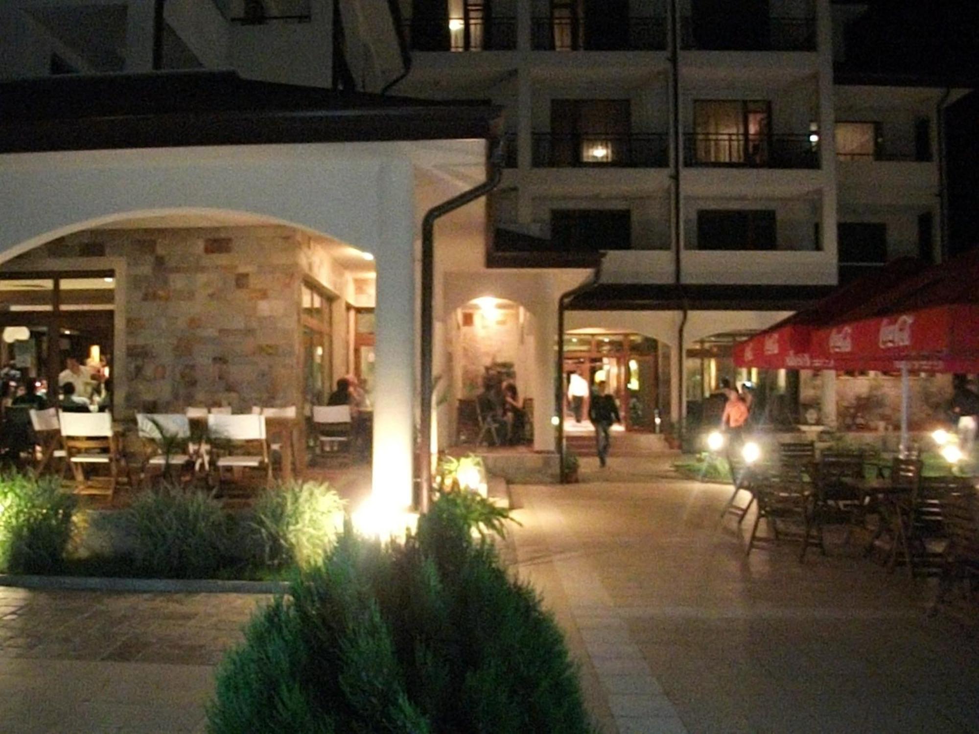 Hotel Park Karnobat Exterior foto